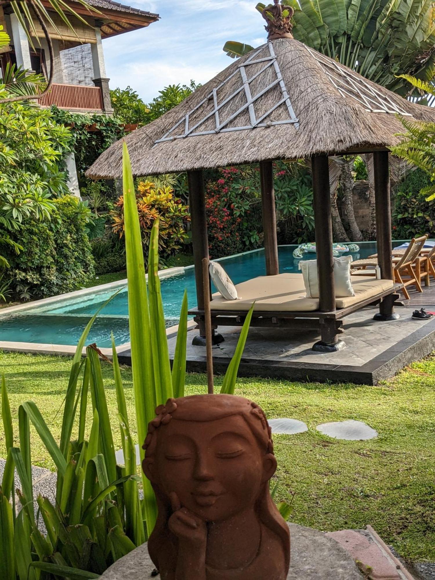 Kamayana, Peaceful & Quiet 6Br Villa With Huge Pool And Tropical Garden Canggu  Exterior photo