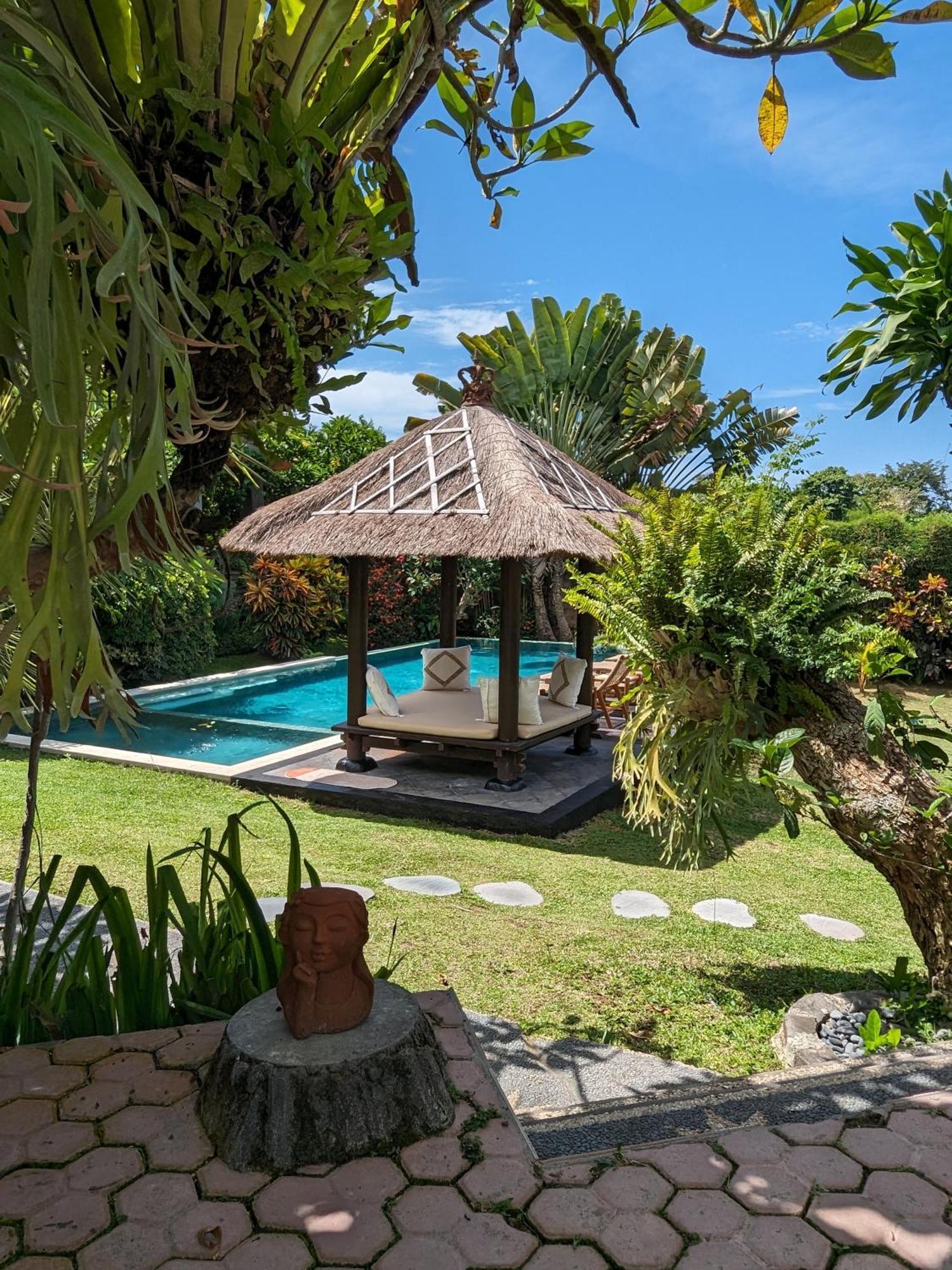 Kamayana, Peaceful & Quiet 6Br Villa With Huge Pool And Tropical Garden Canggu  Exterior photo