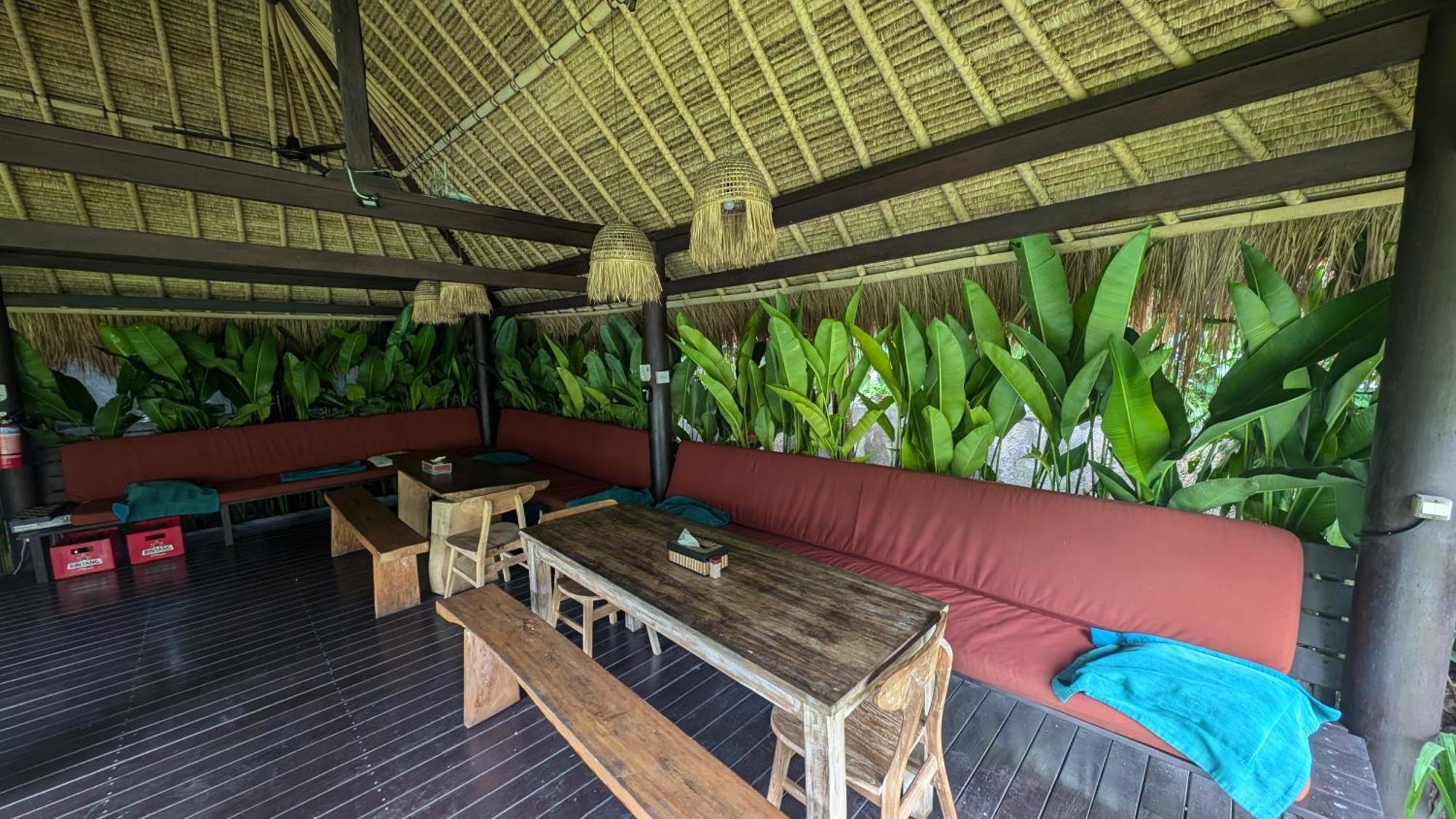 Kamayana, Peaceful & Quiet 6Br Villa With Huge Pool And Tropical Garden Canggu  Exterior photo