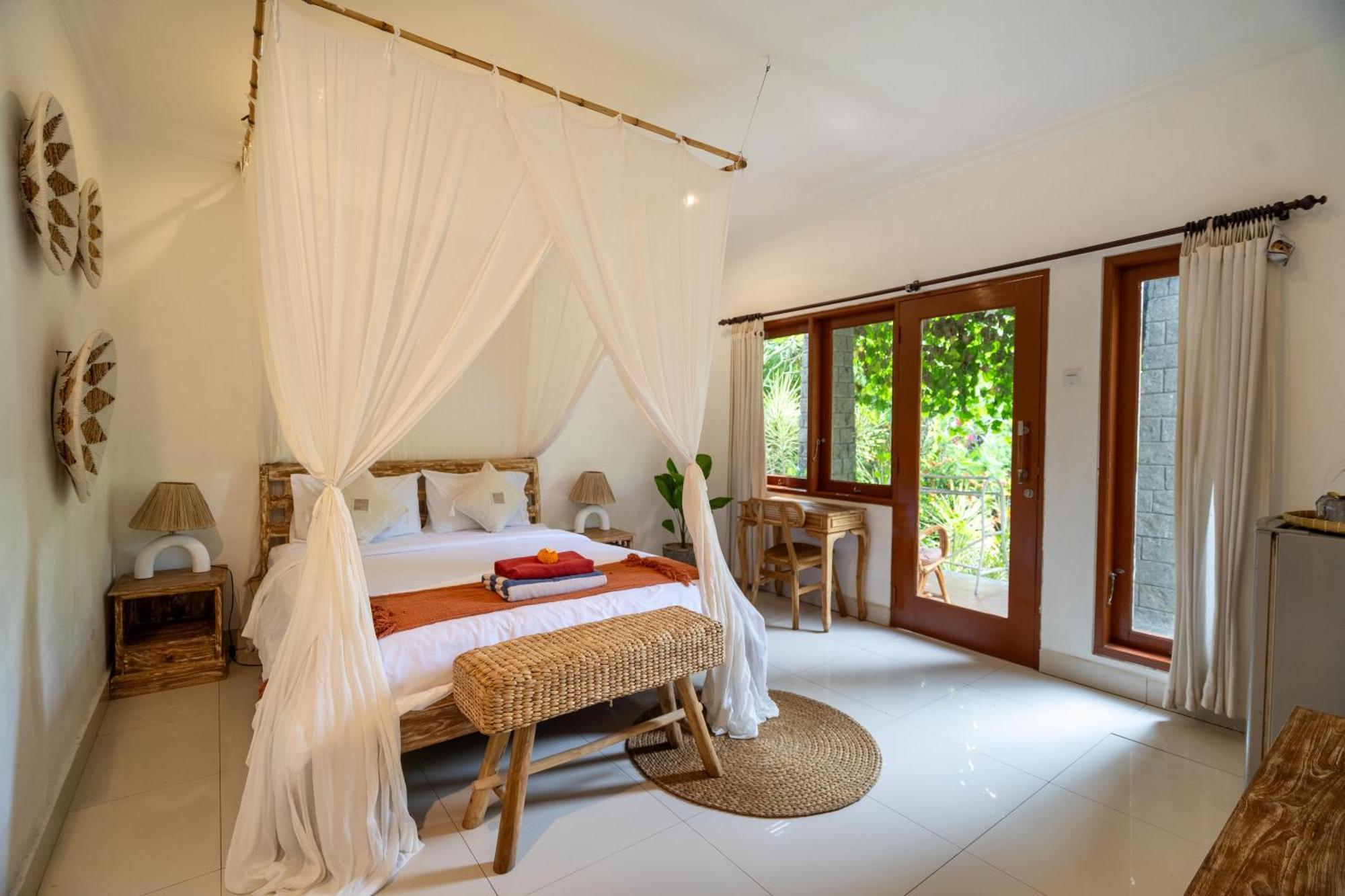 Kamayana, Peaceful & Quiet 6Br Villa With Huge Pool And Tropical Garden Canggu  Exterior photo