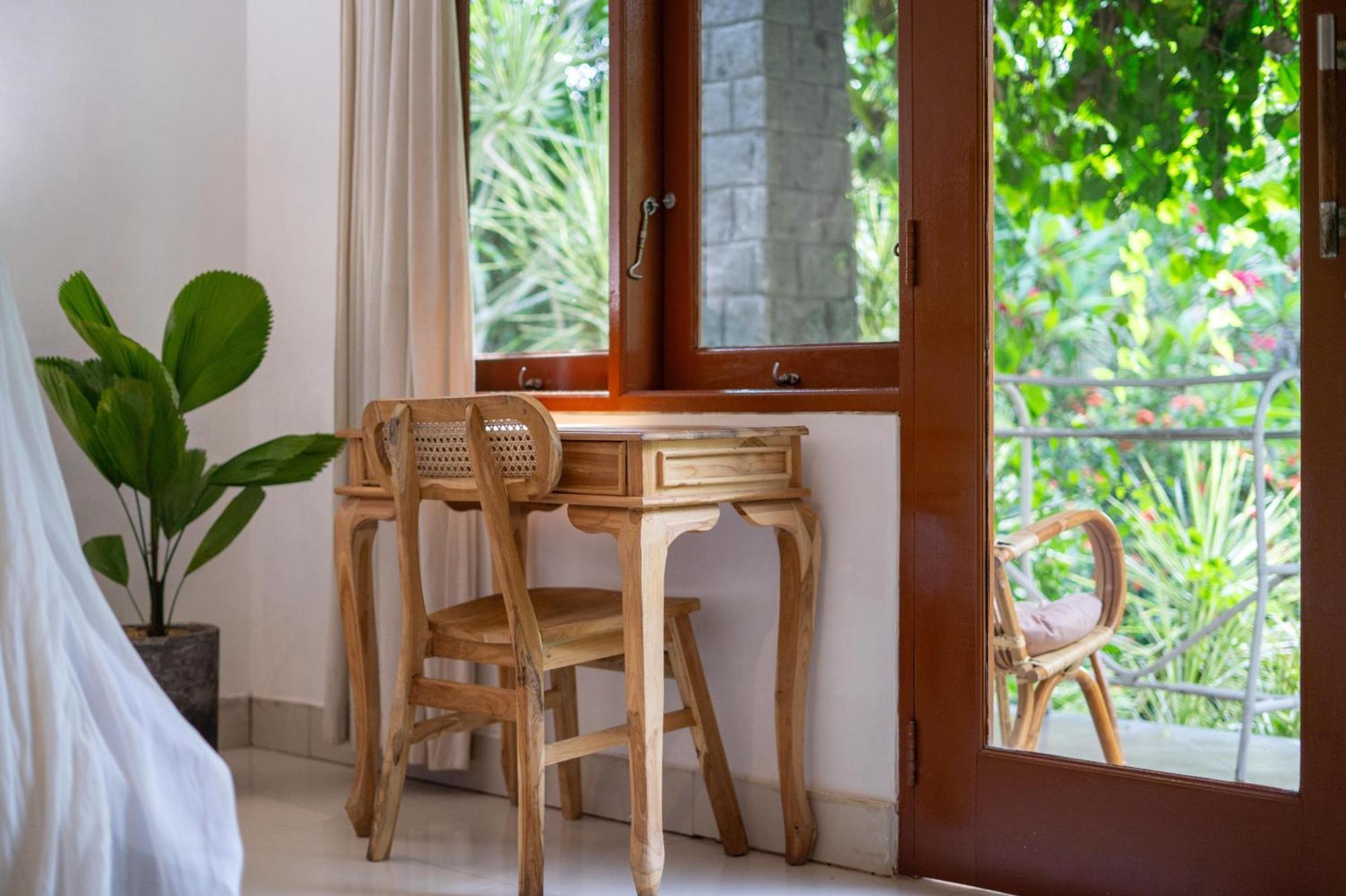 Kamayana, Peaceful & Quiet 6Br Villa With Huge Pool And Tropical Garden Canggu  Exterior photo