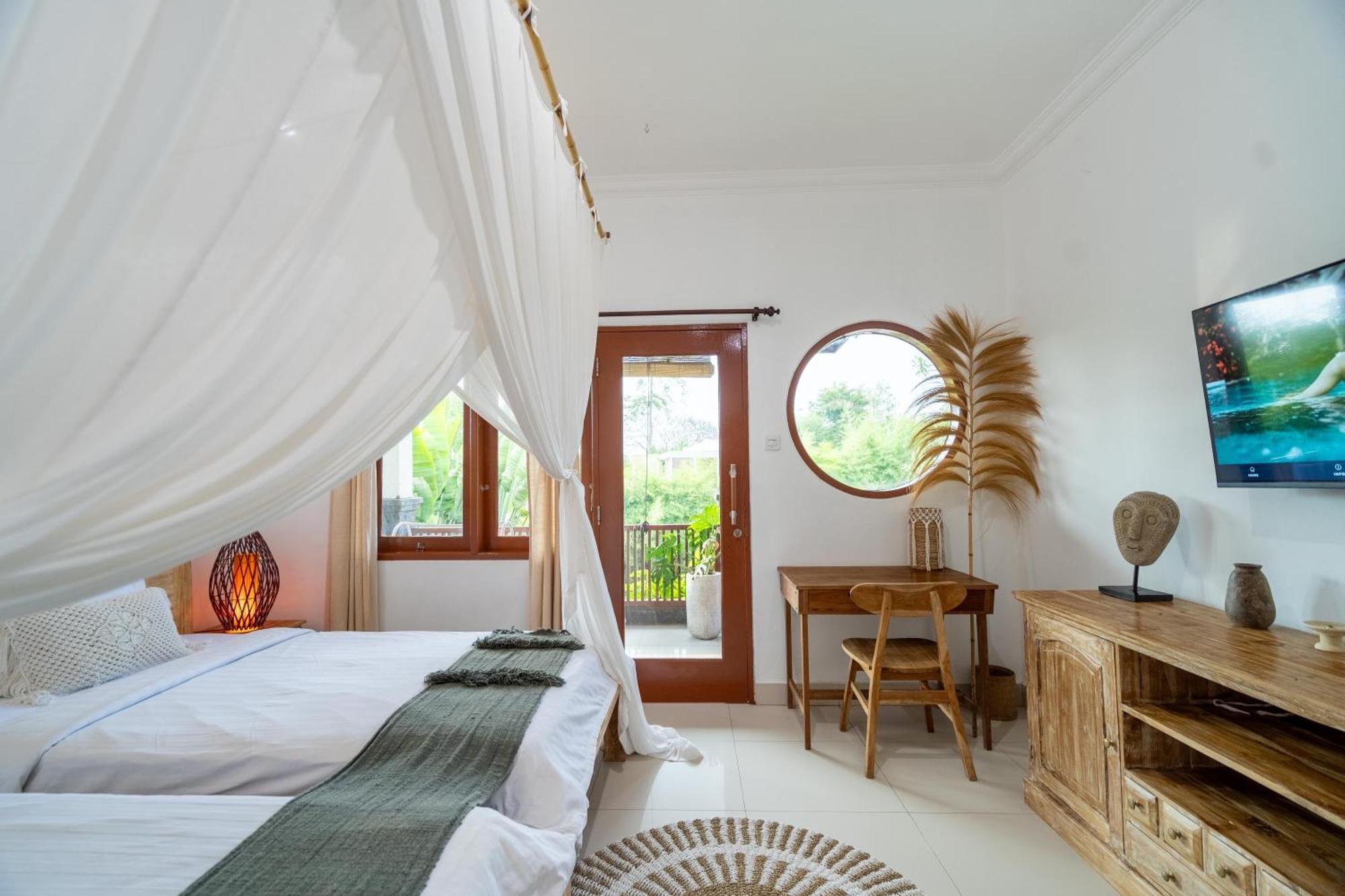Kamayana, Peaceful & Quiet 6Br Villa With Huge Pool And Tropical Garden Canggu  Exterior photo